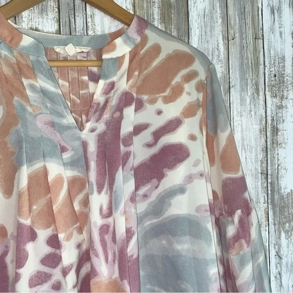 Entro Never Felt So Loved Top In Peach Splatter - Picture 5 of 8